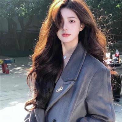 在凶手的怀抱里
